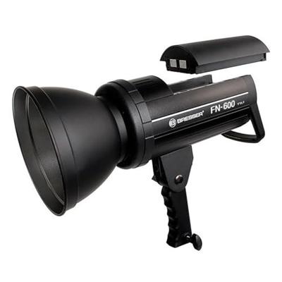 BRESSER FN-600 TTL Nikon flitser Outdoor/Indoor + Accu