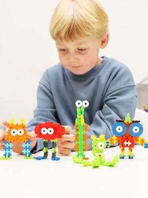 Plus-Plus Learn to Build monsters: 240 stuks (3907)