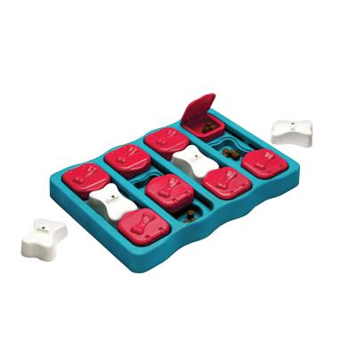 Nina ottosson dog brick turquoise / rood 31,5x21x4 cm - thumbnail