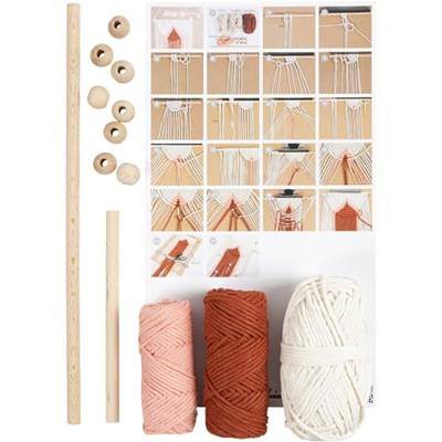 https://www.cchobby.nl/hobbyset-macrame-wanddecoratie-1-doos