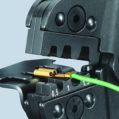 Knipex Krimptang compacte bouwvorm gebruineerd met meer-componentengrepen 195 mm - 975214