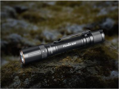 Fenix Light E20 V2.0 Zaklamp werkt op batterijen LED 350 lm 140 h 42 g