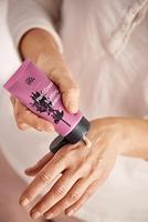 Urtekram Soothing Lavender Hand Cream - thumbnail