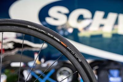 Schwalbe buitenband Pro One TLE 28 x 1.10 vouw (28 622) zwart