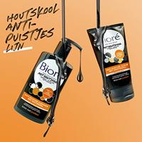 Biore Anti-Spot Natural Charcoal Cleanser - thumbnail