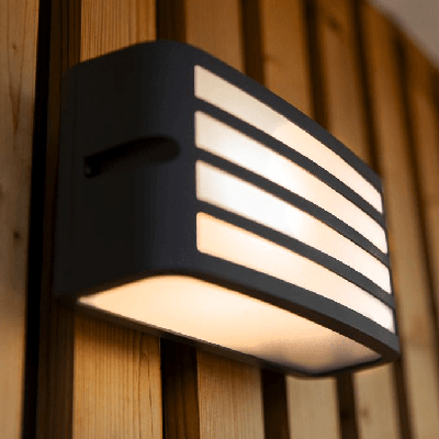 Buitenlamp zwart rooster 'Zebra' vve e27 fitting gevel 22 cm