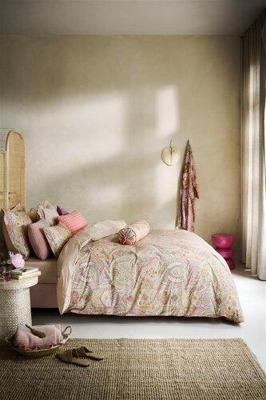 Pip Studio Pip Studio Dekbedovertrek Jabali Flower - Koraalrood 140x200/220 cm