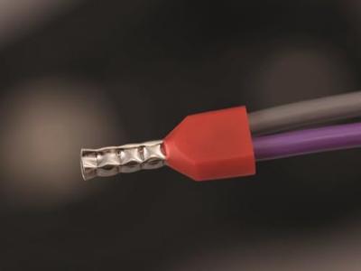 Quadrios 22C435 Dubbele adereindhulzen 1 mm² Deels geïsoleerd Rood 1 set(s)