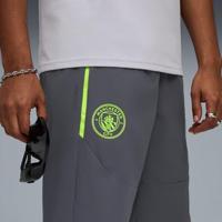 PUMA Manchester City Pumatech Trainingsbroek Woven 2025-2026 Grijs Groen - thumbnail