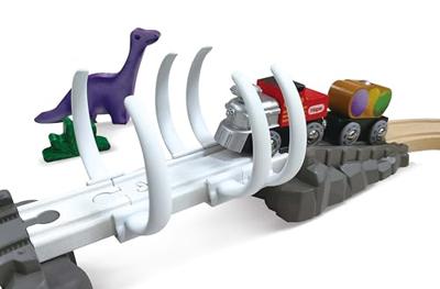 Treincircuit Dino Avontuur HAPE meerkleurig Treincircuit Dino Avontuur HAPE meerkleurig