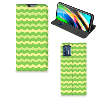 Motorola Moto G9 Plus Hoesje met Magneet Waves Green Motorola Moto G9 Plus Hoesje met Magneet Waves Green
