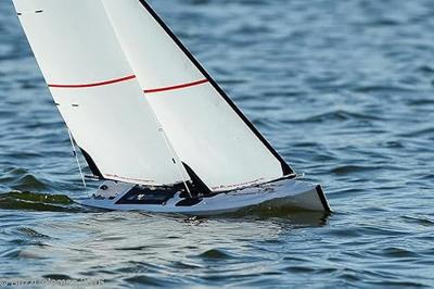 Joysway Dragon Force 65 V7 Zeilboot RTR - thumbnail
