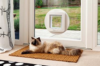 SUREFLAP KATTENLUIK MICROCHIP WIT LARGE - thumbnail