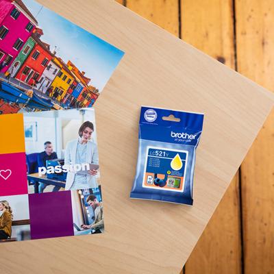 Originele inktcartridge Brother LC521Y Geel - thumbnail