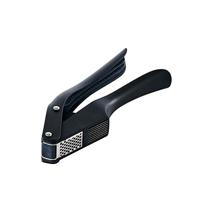 Mastrad - 2-in-1 Knoflookpers en Snijder - Zwart - Mastrad - thumbnail