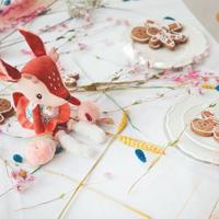Activiteitenrammelaar Stella - LILLIPUTIEN rozen - thumbnail