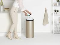 Brabantia Touch Bin Afvalemmer - 30 liter - kunststof binnenemmer - metallic gold 304507 - thumbnail
