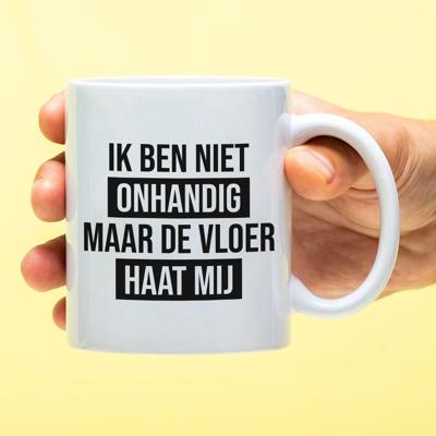 Mok Ik ben niet onhandig, maar de vloer haat mij