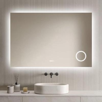 LoXa - Badkamerspiegel Lorina met LED 120x80cm - Klok - Randverlichting - Vergrootglas - Anti-condens - Dimbaar - Geheugenfunctie - Touchbediening