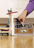Schleich horse club paardenbox met merrie en veulen 42611 - thumbnail