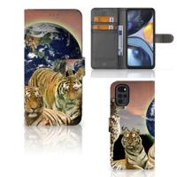 Motorola Moto G22 | Telefoonhoesje | Met pasjeshouder | Roofdieren - thumbnail