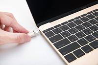 Transcend JetFlash® 890 USB-stick smartphone/tablet Zilver 32 GB USB-A 3.2 Gen 2, USB-C - thumbnail