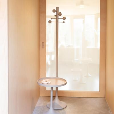 Zuiver Jason Kapstok Staand Beige Zuiver Jason Kapstok Staand Beige
