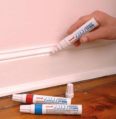 Uni Paint Marker PX-20 wit Uni Paint Marker PX-20 wit