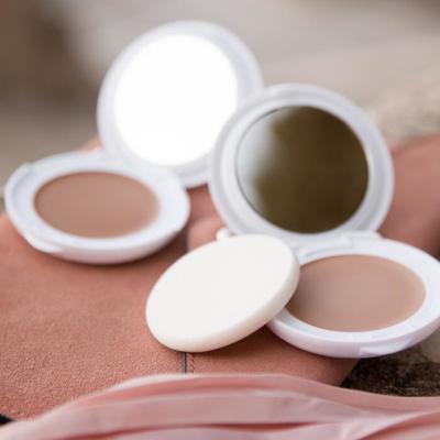 Avène Solaires Gamme Blanche 100% Minérale Compact Teinté Doré Crème SPF50 10gr Avène Solaires Gamme Blanche 100% Minérale Compact Teinté Doré Crème SPF50 10gr