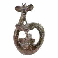 Familie Giraffe van Steen - thumbnail