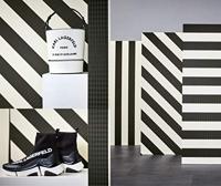 AS Creation Karl Lagerfeld Zwart behang | 378492 - thumbnail