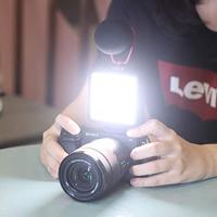 Ulanzi VIJIM VL81 LED-lamp met instelbare kleurtemperatuur - thumbnail