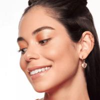 Highlighter Essence Baby Got Glow Nº 10 Sassy in Silk Nº 10-Sassy In Silk 10 ml Vloeistof - thumbnail