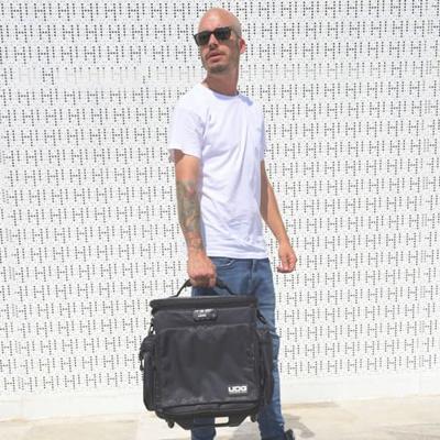 UDG UDG Ultimate SlingBag Trolley DeLuxe Black MKII