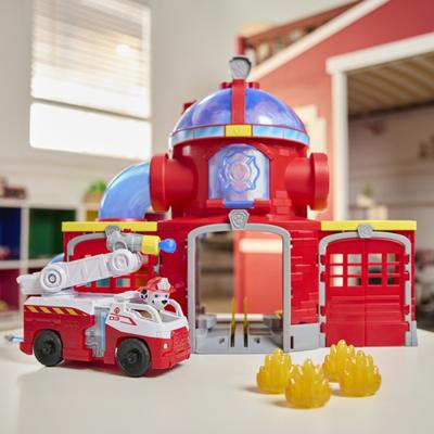 PAW Patrol Brandweerredding brandweerkazerne speelset met figuur - thumbnail
