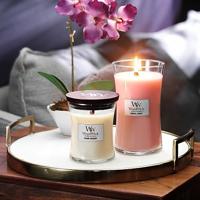 Woodwick island coconut medium candle - thumbnail