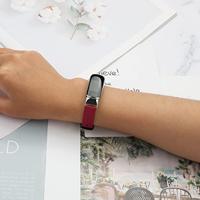 Fitbit Luxe - Leren bandje - Maat: Large - Rood - thumbnail