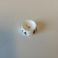 MB wit/zwart 44 voor op kledinghanger - thumbnail