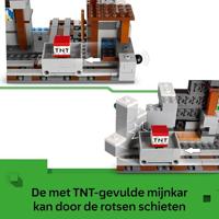 LEGO Minecraft 21277 Houweelmijn - Bouwset voor jongens vanaf 8 jaar - thumbnail