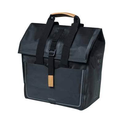 Basil urban dry shopper - waterdichte fietsshopper, vegan leather details, verstelbare sluiting, reflectie, mat zwart