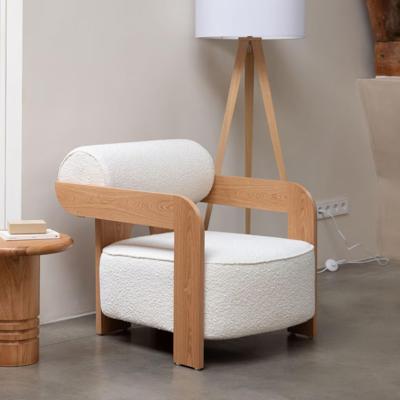 Zuiver Fauteuil 'Oolong' Bouclé en eikenhout, kleur Beige