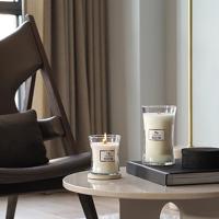 Woodwick White Tea & Jasmine Medium Candle - thumbnail