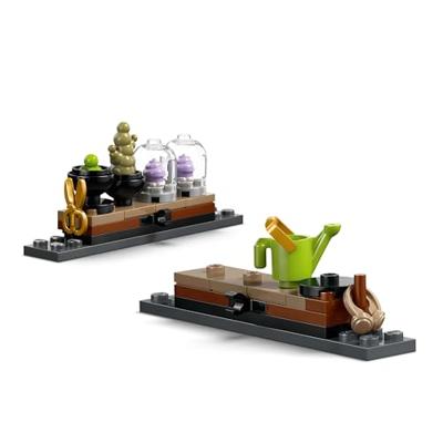 LEGO Harry Potter Kasteel Zweinstein: Kruidenkundeles 76445