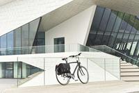 Basil sport design dubbele fietstas zwart - 32l - thumbnail