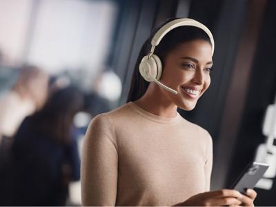 Jabra Evolve2 65 UC Mono Link380a - draadloze oortelefoon, beige