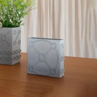 Zuiver Vaas 'Graphic' Flat, Beton, kleur Grijs - thumbnail
