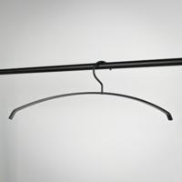 Set van 5 kledinghangers Strike Zwart - thumbnail