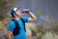 LifeStraw Peak Series Collapsible Squeeze Bottle 650Ml Drinkfles Met Waterfilter Dark Gray 650ml - thumbnail