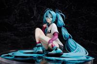Hatsune Miku Statue 1/4 Yoneyama Mai The Latest Street Style Cute Limited Edition 17 cm - thumbnail