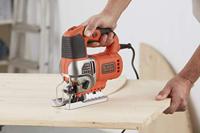 BLACK+DECKER BES610 650W Pendeldecoupeerzaag | 1 zaagblad voor hout | 1 zaagrechtblad voor hout | Antisplinterplaatje - BES610-QS - thumbnail